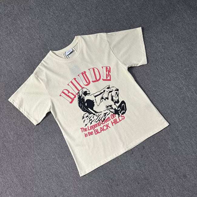 Rhude Arch Logo Black Hills Slogan Crew Neck Casual T‑Shirt Hover Image