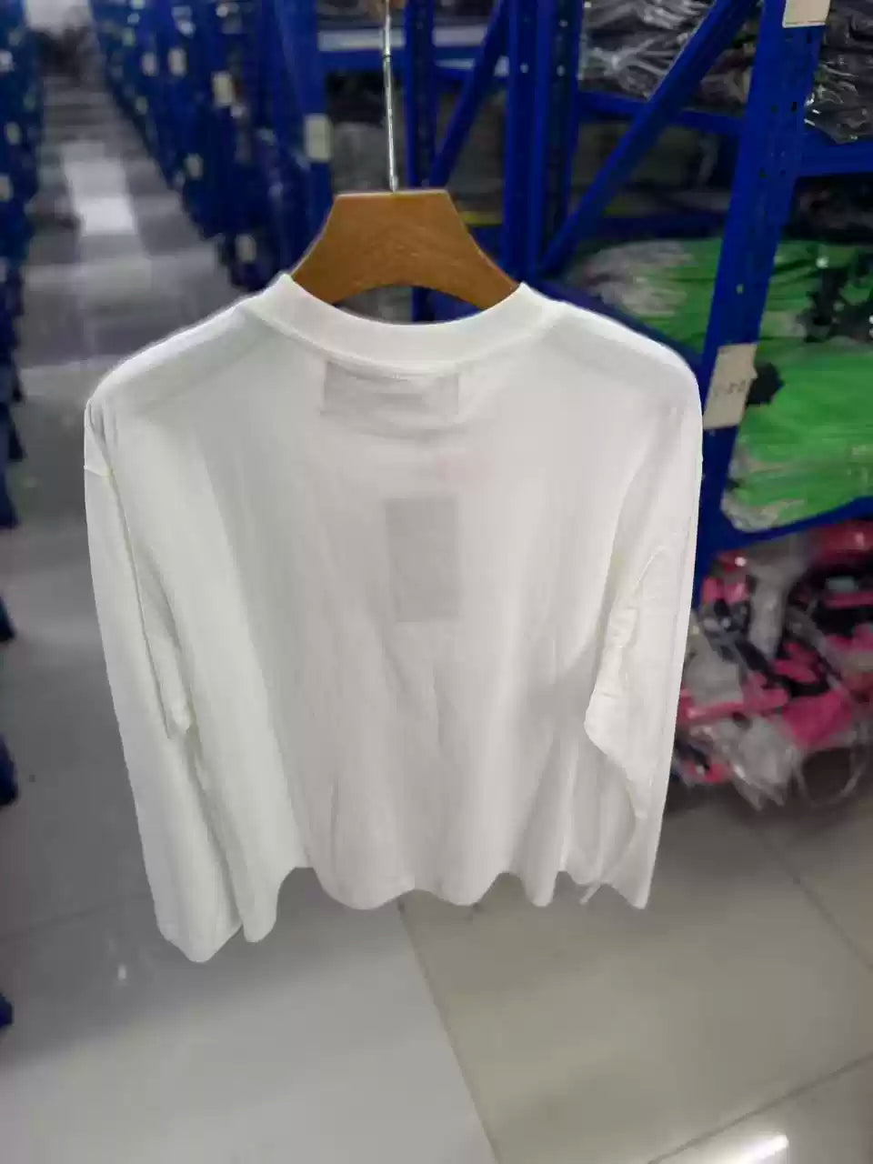 Play Hollywood Vintage‑Wash Off‑White Cropped Long Sleeve T‑Shirt