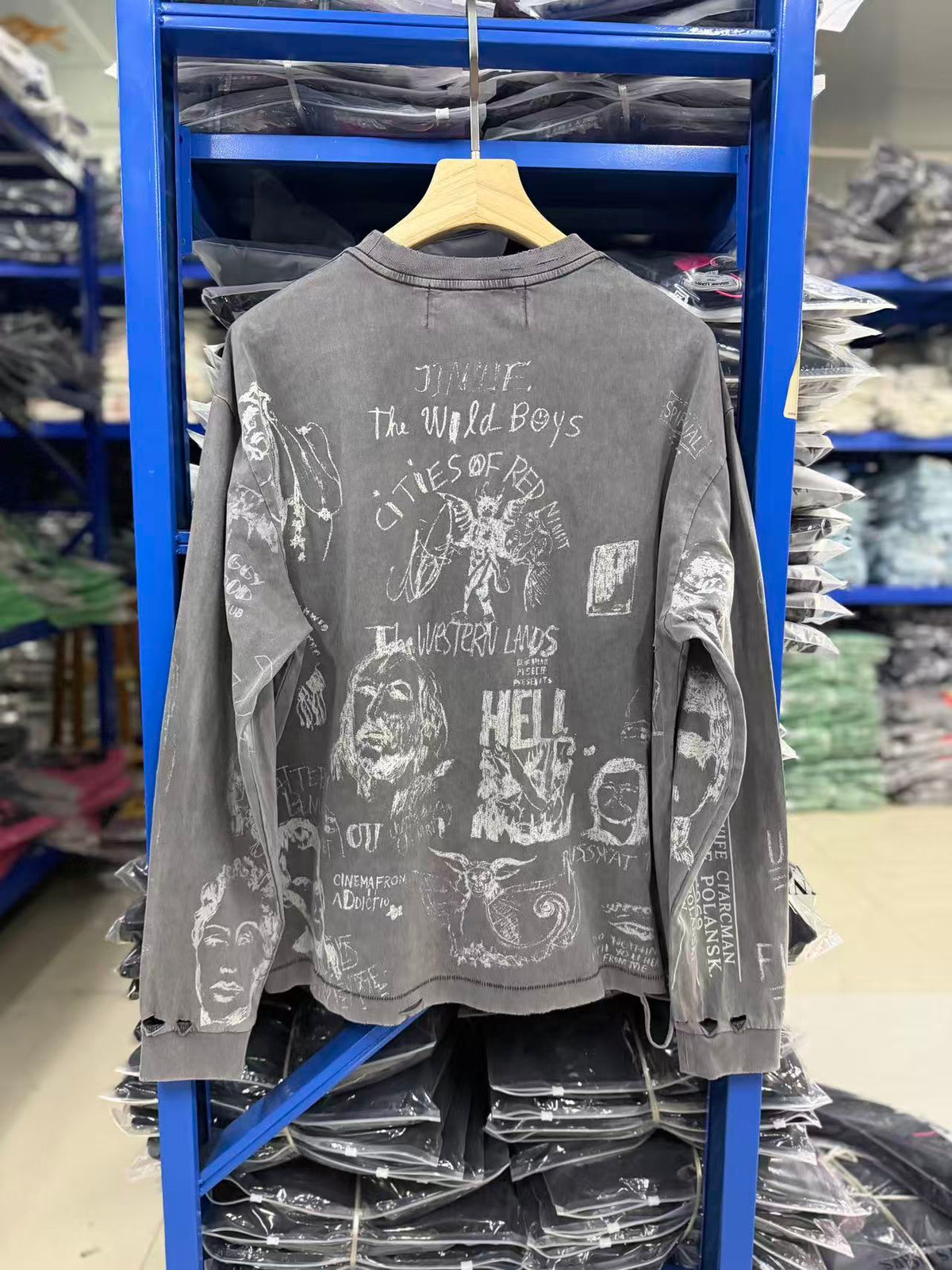 Play Hollywood Vintage‑Wash Grey Cropped Long Sleeve T‑Shirt
