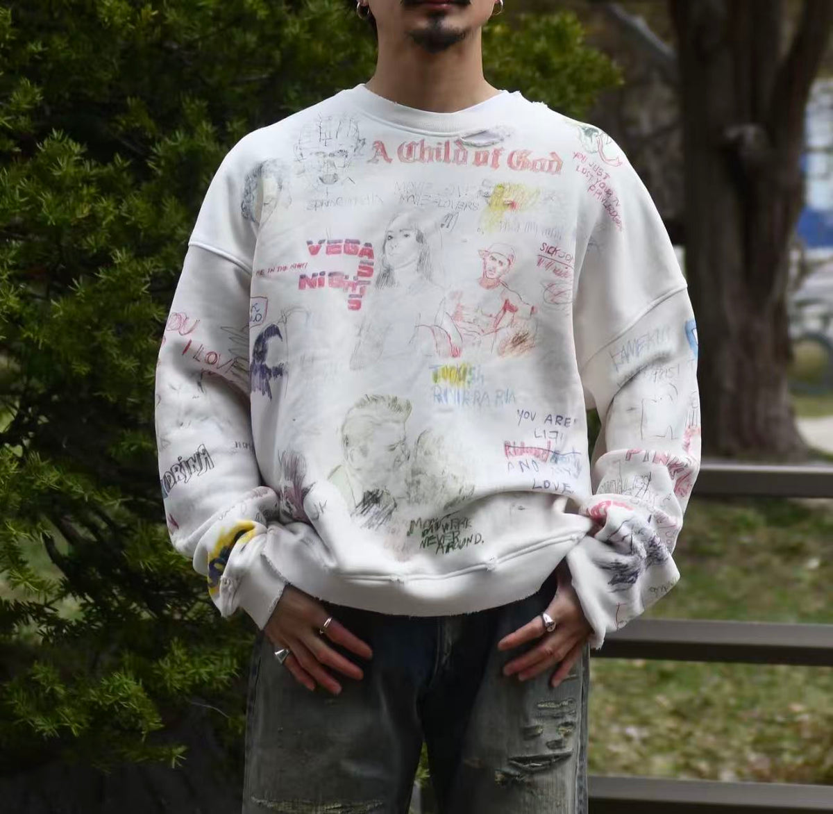 Play Hollywood Vintage‑Wash Cream Cropped Oversized Hoodie（副本）