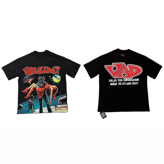 Vare All Day Retro Sci‑Fi Alien Abduction Graphic T‑Shirt Hover Image