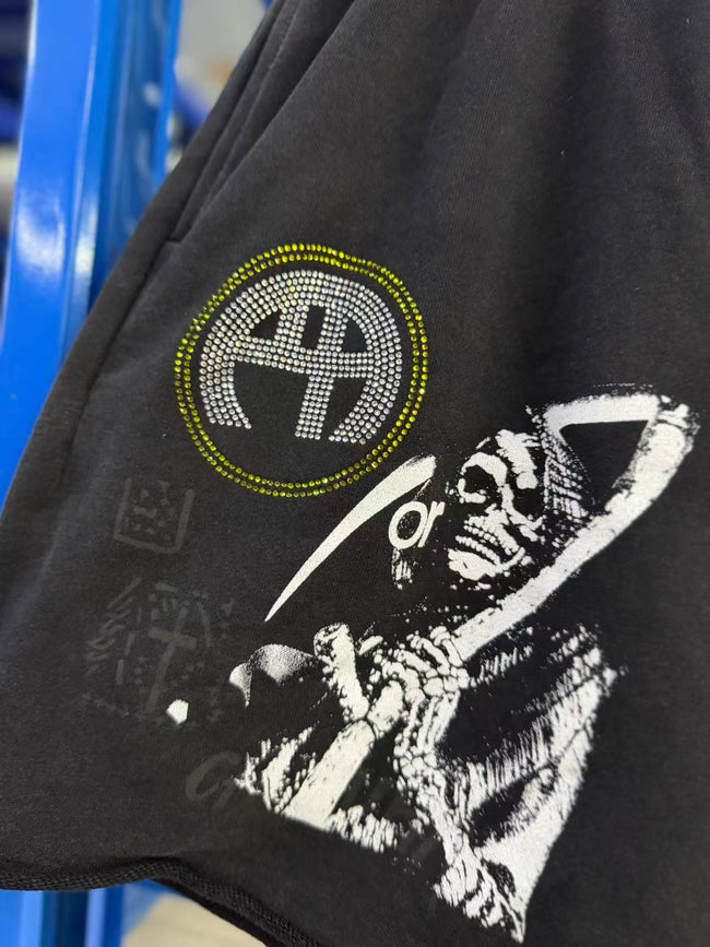 Play Hollywood Vintage‑Wash Black Sweat Shorts（副本） Main Image